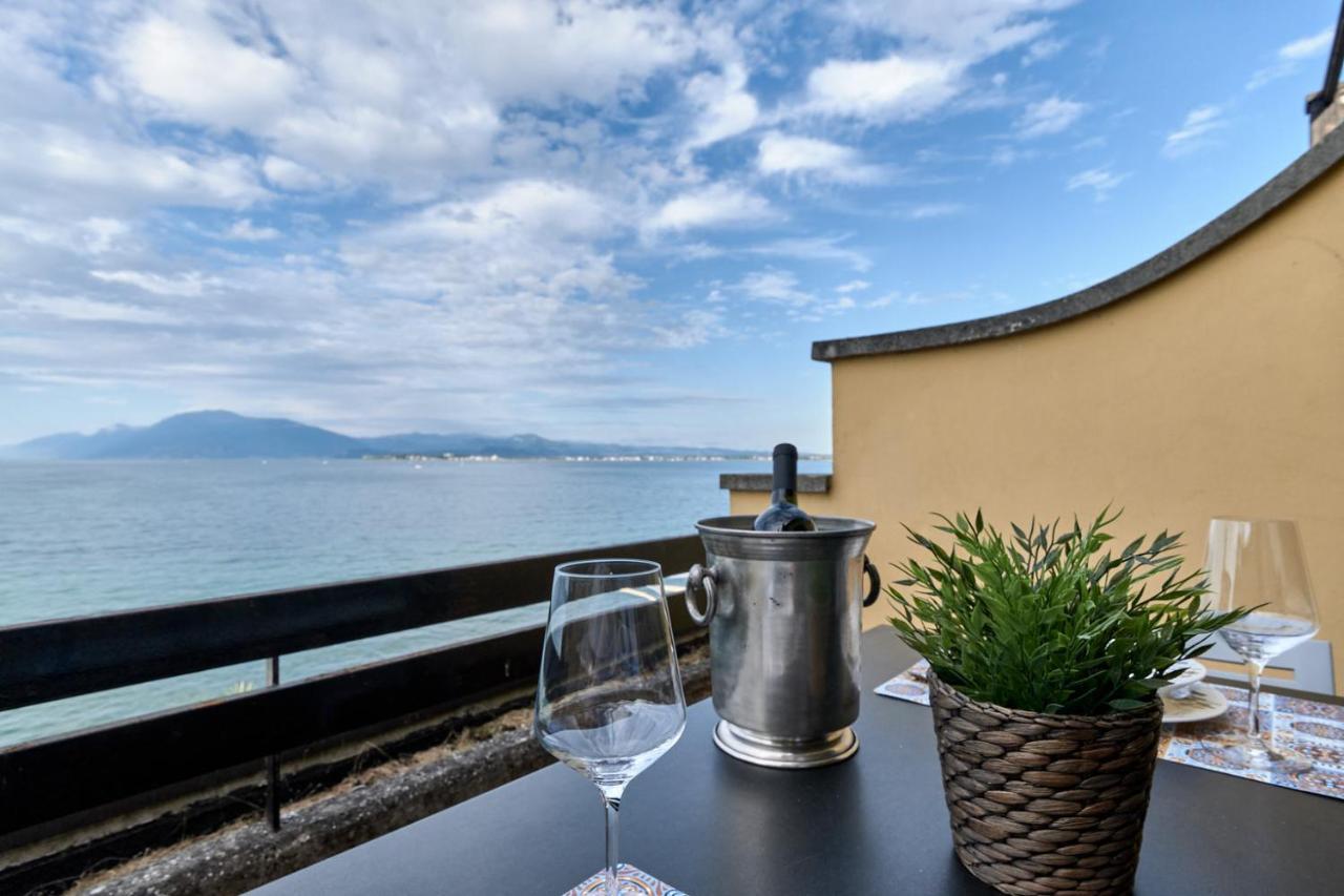Lydie Apt. Exclusive Holigarda Desenzano del Garda Exteriér fotografie